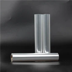 celofāna iesaiņojuma ziedi